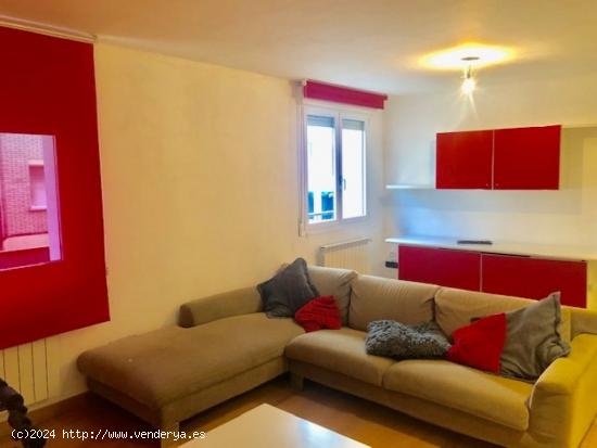  Norte Sur alquila apartamento en Milagrosa - NAVARRA 