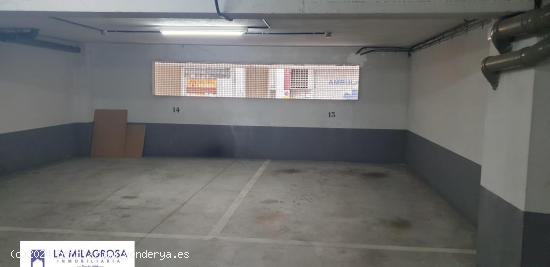  Ala venta dos plazas de garaje en calle rio Urederra - NAVARRA 