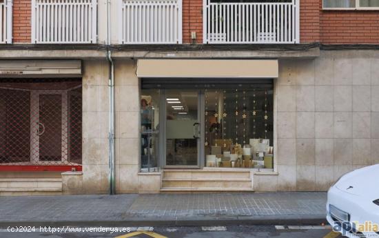 LOCAL COMERCIAL EN EL CENTRO DE PREMIA DE MAR!!!1 - BARCELONA