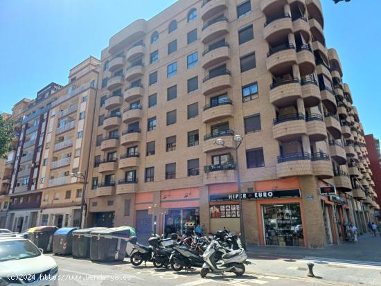 Venta cuatro locales comerciales - VALENCIA