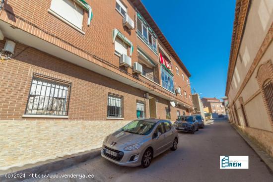  PISO DE 3 DORMITORIOS EN PRIMERA PLANTA EN CENTRO DE RECAS (TOLEDO). - TOLEDO 