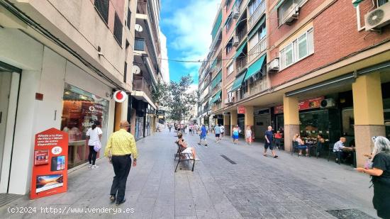 ATICO EN EL CORAZON DE BENIDORM - ALICANTE