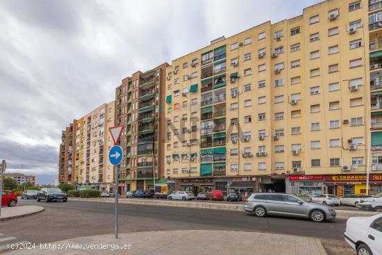 PISO A LA VENTA EN JUAN SEBASTIAN ELCANO - BADAJOZ