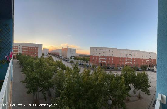 PISO EN CERRO GORDO EN BUEN ESTADO - BADAJOZ