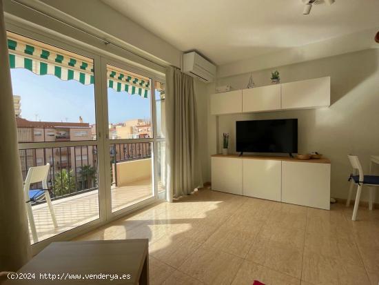 Fuengirola Puerto Deportivo - Piso 1 Dormitorio Junto a Playa Parking Comunitario - MALAGA