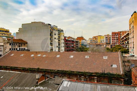 Piso todo reformado en Navas de Tolosa. Alto, luminoso y con ascensor - BARCELONA