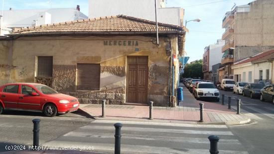  DOS CASAS CON TERRENO EN EL CORAZÓN DE LA FLORIDA !!!! - ALICANTE 