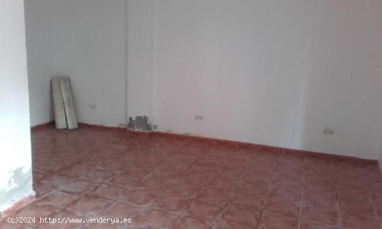 Local Comercial en Lorca - MURCIA