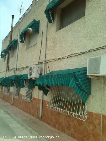 CASA CON TERRENO EN LAS TORRES DE COTILLAS - MURCIA