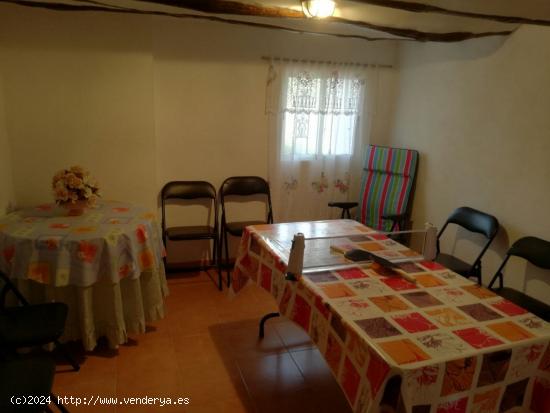 CORTIJO EN MORATALLA (CASA CON TERRENO) - MURCIA