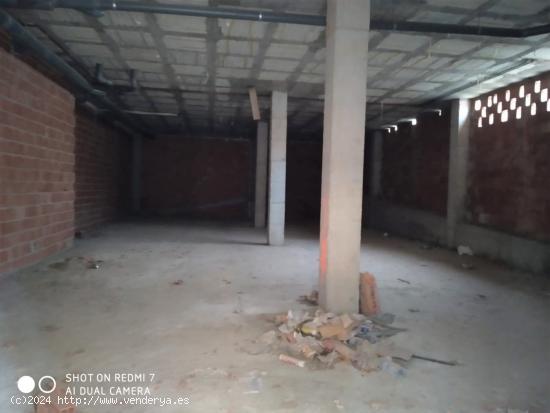 Local comercial de 192 m en la zona de Mercadona, Totana - MURCIA