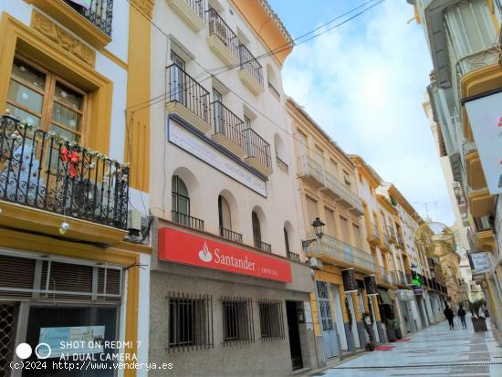  Piso muy céntrico. Zona C/Corredera. Para reformar parcialmente. - MURCIA 