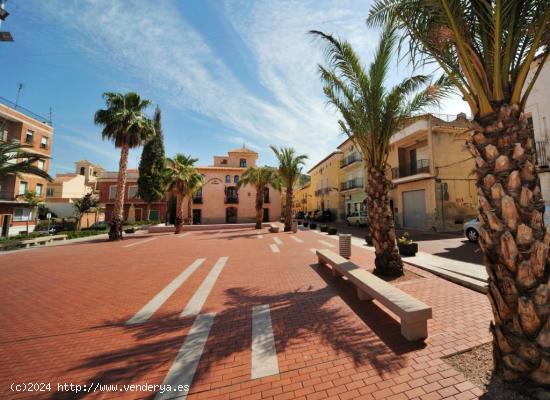  BAJO COMERCIAL EN PLIEGO - MURCIA 