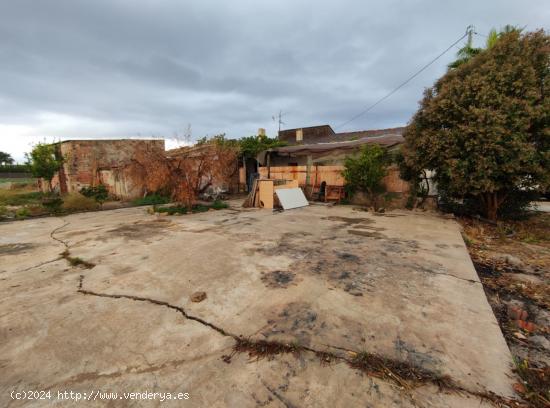 Casa para reformar en el Campillo - MURCIA