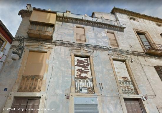 Edificio en La Corredera - MURCIA