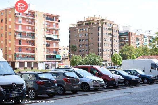 LOCAL ALQUILER FRENTE NUEVO AMBULATORIO MALILLA - VALENCIA