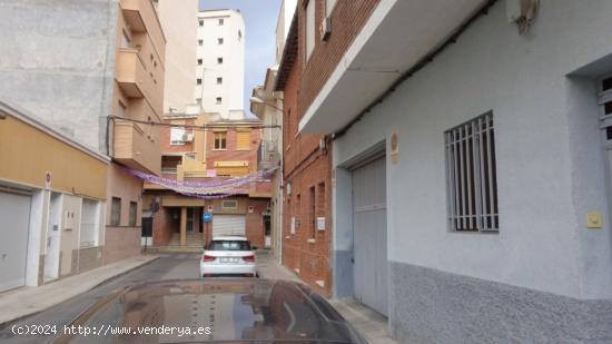  CASA UNIFAMILIAR - ALICANTE 