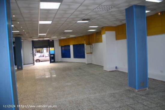  Alquiler local comercial en Orihuela, 120 m2. de superficie,  con 1 aseo. - ALICANTE 