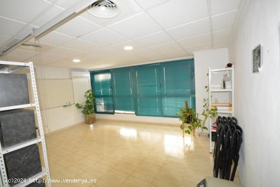 Local Comercial. Entresuelo en Orihuela zona Duque de Tamames, 60 m2. de superficie. - ALICANTE