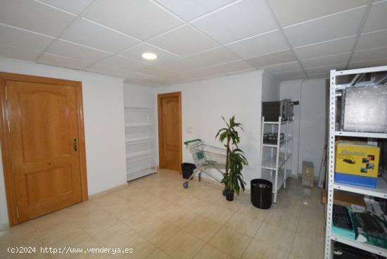 Local Comercial. Entresuelo en Orihuela zona Duque de Tamames, 60 m2. de superficie. - ALICANTE