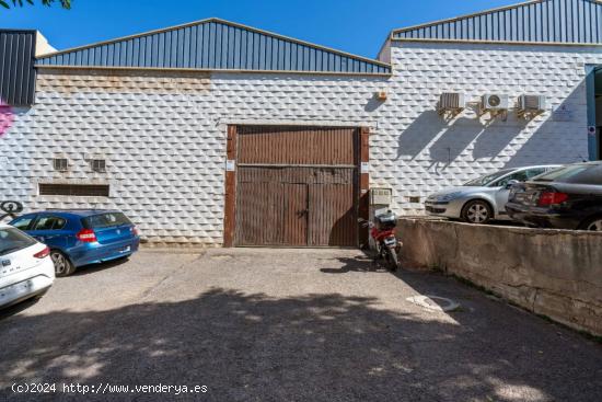 Se vende nave industrial en Polígono Industrial de San Carlos, Cruz de Caravaca, Almería - ALMERIA