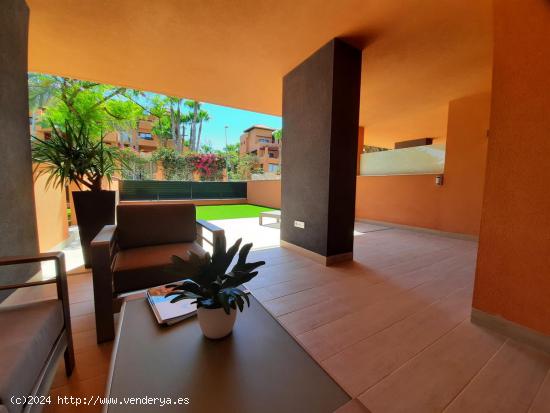 Residencial cerrado con 40 viviendas cerca del campo de golf de Villamartín. - ALICANTE