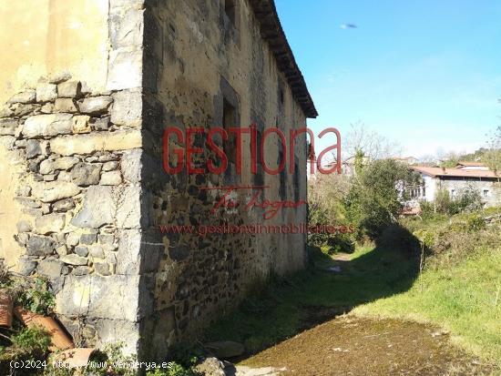 CASA PARA REFORMAR CON TERRENO. SOBA - CANTABRIA