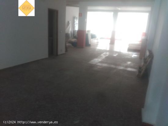 LOCAL COMERCIAL JUNTO A AYUNTAMIENTO! - VALENCIA