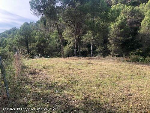 Terreno residencial urbano de 362 m2. a tan sólo 30 min. de Barcelona. - BARCELONA