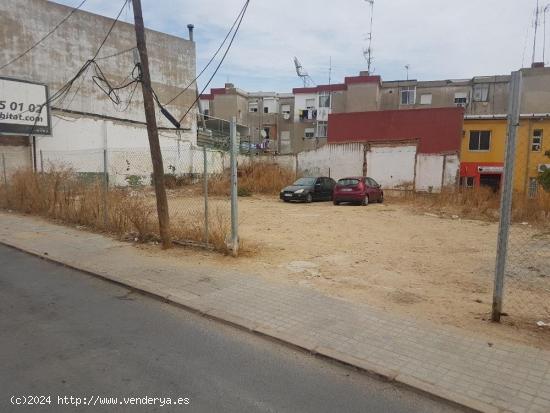 SOLAR URBANO EN CL ALMENDRO, FUENTEPIÑA-HUELVA - HUELVA