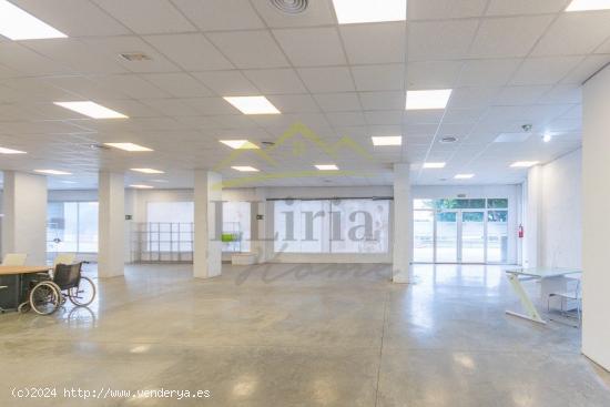  Bajo comercial muy amplio en Llíria, 754m² - VALENCIA 