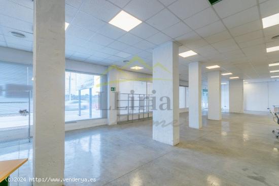 Bajo comercial muy amplio en Llíria, 754m² - VALENCIA