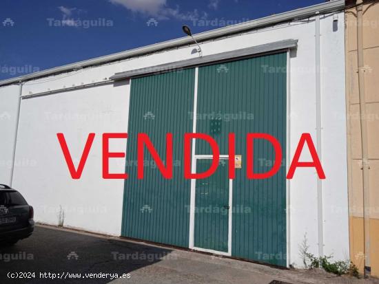  VENTA DE NAVE EN POLÍGONO MONTALVO, 300 €/M2. - SALAMANCA 