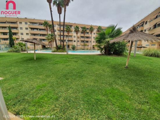 SE VENDE AMPLIA PLAZA DE APARCAMIENTO EN ZONA RESIDENCIAL - CORDOBA