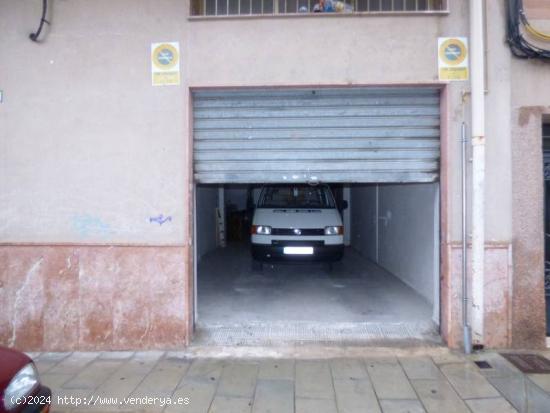  Local de 90 m2 diáfano, con un cuarto de aseo, un cierre. - ALICANTE 