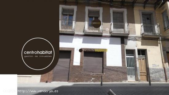  Casa con local comercial en planta baja - ALICANTE 