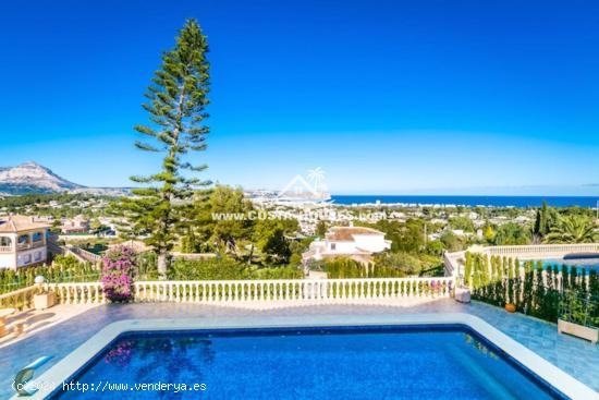 Lujosa Villa con Impresionantes vistas panorámicas al Mar y la Bahía de Javea | COSTA BLANCA VILLA