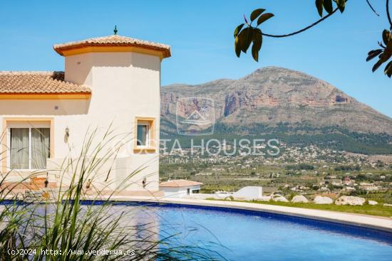 INMOBILIARIA EXPERTA en VILLAS DE LUJO Javea [amp ] Costa Blanca Norte - ALICANTE