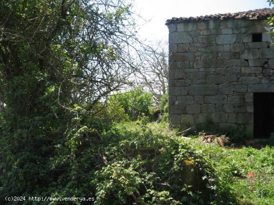 CASA A REFORMAR EN CHANTADA CON PROYECTO - LUGO