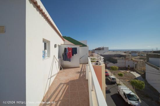 Edificio y local comercial en venta en Telde - LAS PALMAS