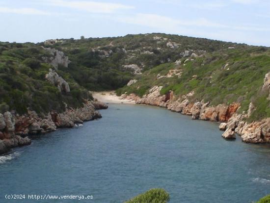 M-9080 - Terreno para 8 chalets en BINIPARRATX - BALEARES