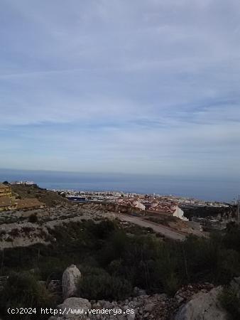  Parcela urbana en Benalmádena con increíbles vistas al mar - MALAGA 