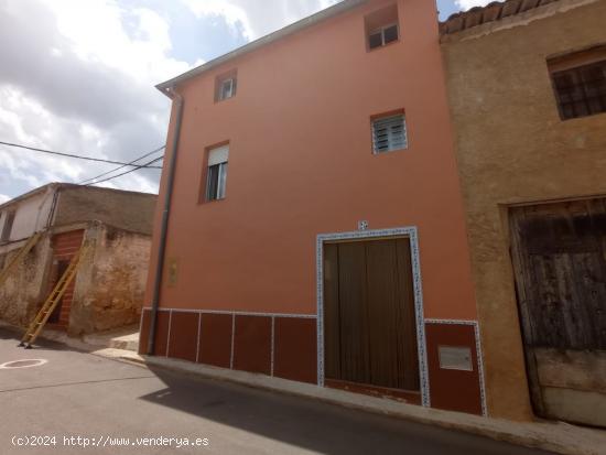  Se vende  casa de pueblo en Sinarcas - VALENCIA 