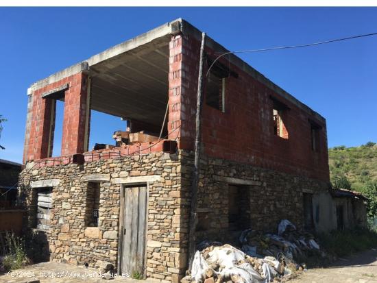 SE VENDE CASA EN CONSTRUCCIÓN EN SALAS DE LOS BARRIOS - LEON