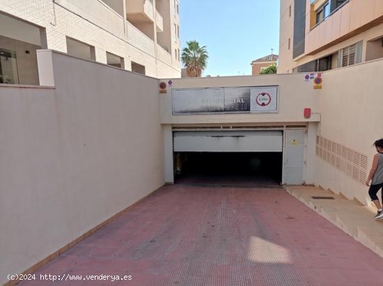 PLAZA DE GARAJE EN LAS SALINAS - ALMERIA