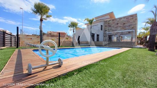  CHALET INDEPENDIENTE EN ALTORREAL - MURCIA 