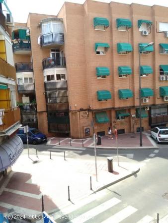 EXCEPCIONAL OCASIÓN: CÉNTRICO PISO DE 3 DORMITORIOS ENTRAR A VIVIR !! - MADRID