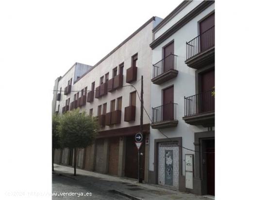  Local Comercial en Bruto - CADIZ 