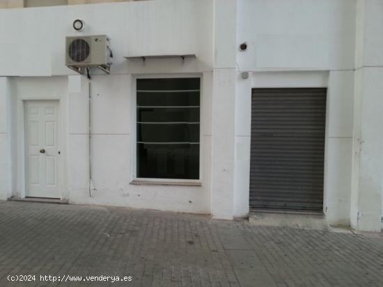 Local Comercial en Venta - CADIZ