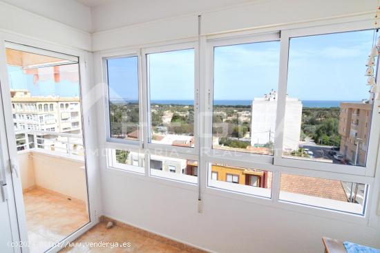 Se Alquila piso con vistas al mar. Zona La Marina de Elche. Se incluye plaza de garaje - ALICANTE